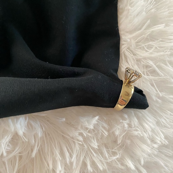 Vintage Diamond cluster ring. 10k gold - Picture 10 of 10
